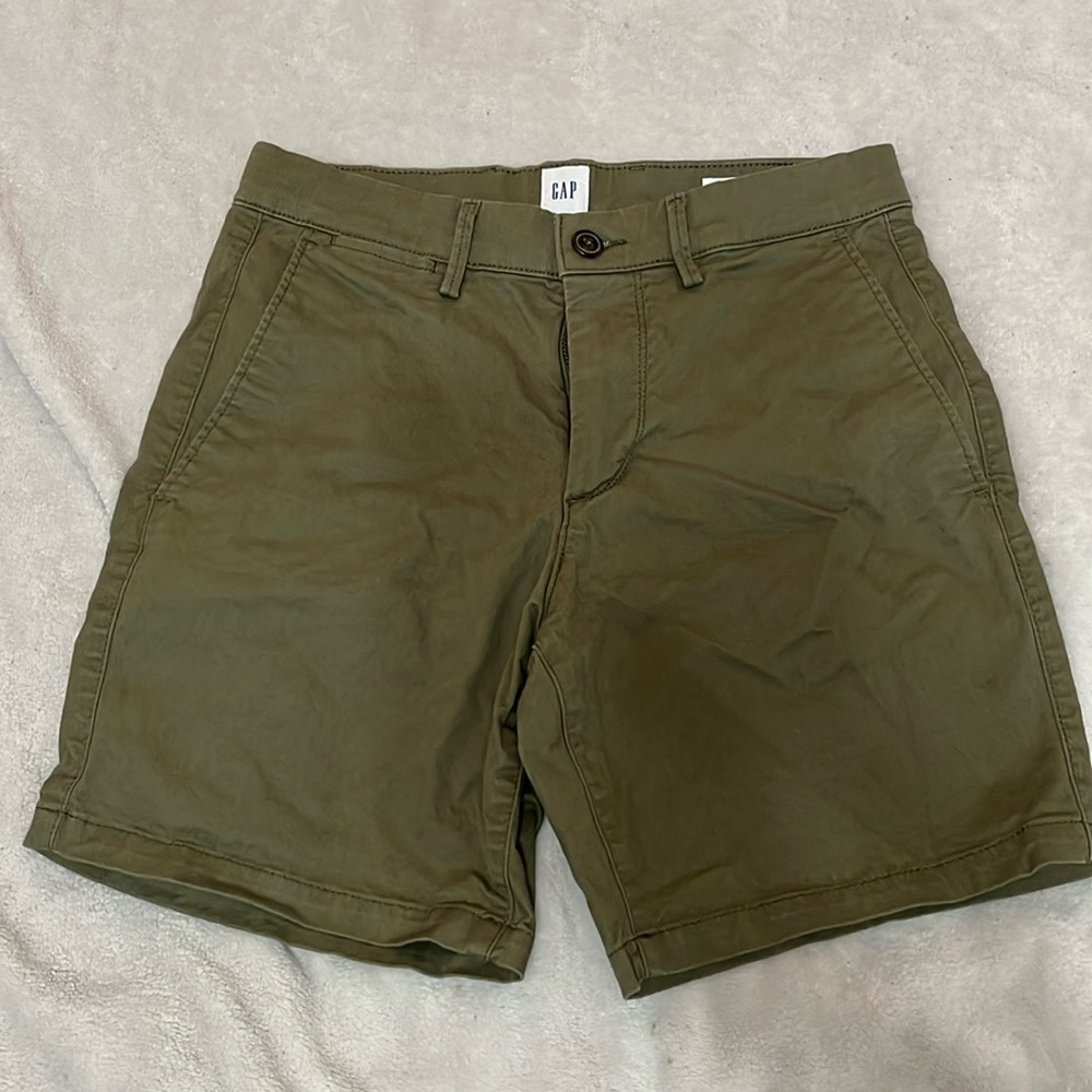 GAP shorts- New